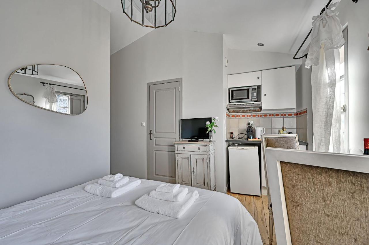 Au Coeur Des Papes, Dans Batisse De Charme Studios & Appartements En Coeur De Ville Avignon Ngoại thất bức ảnh