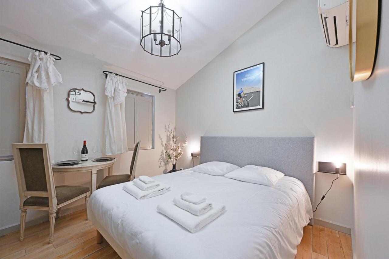 Au Coeur Des Papes, Dans Batisse De Charme Studios & Appartements En Coeur De Ville Avignon Ngoại thất bức ảnh
