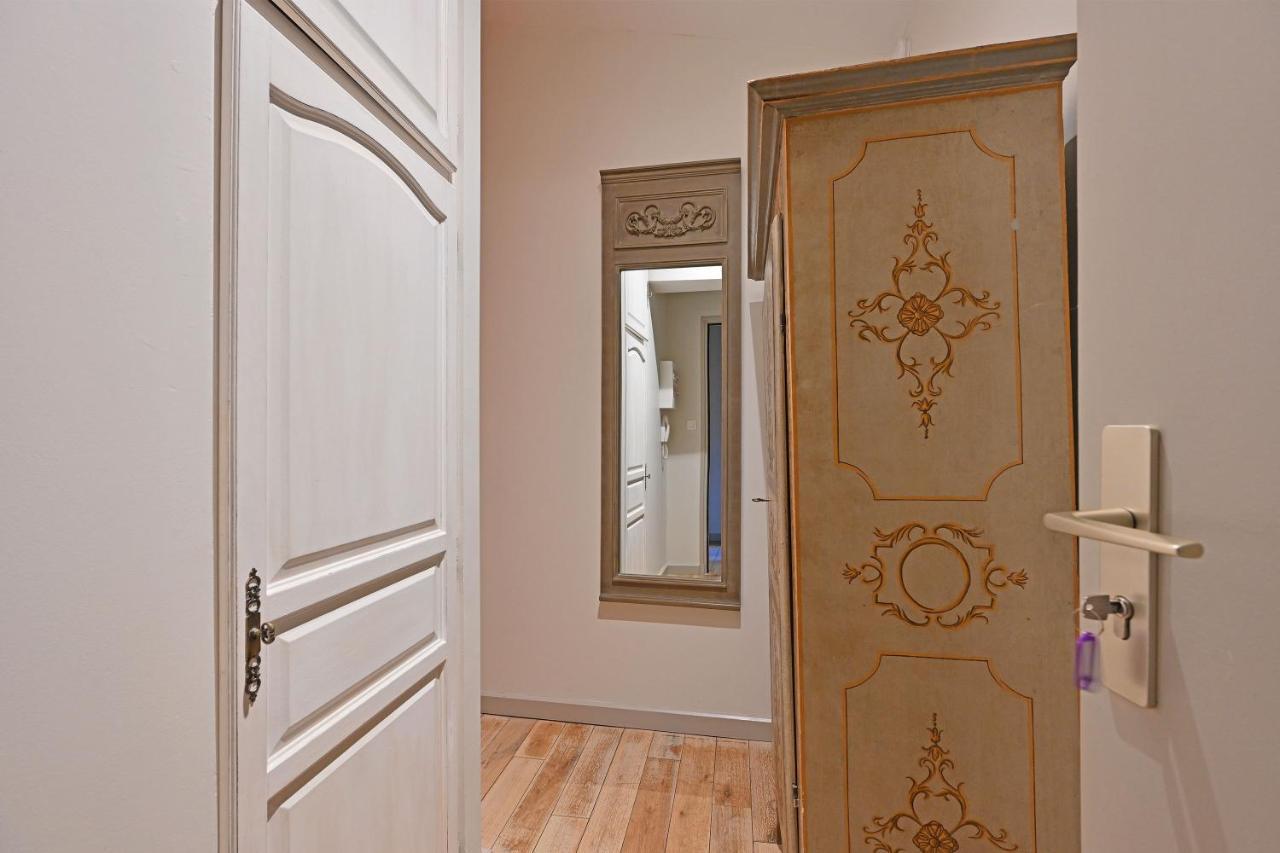 Au Coeur Des Papes, Dans Batisse De Charme Studios & Appartements En Coeur De Ville Avignon Ngoại thất bức ảnh