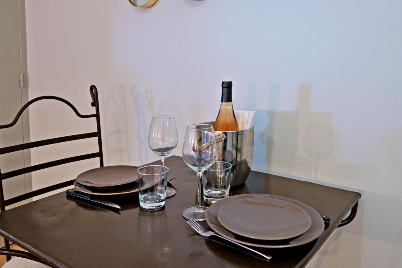 Au Coeur Des Papes, Dans Batisse De Charme Studios & Appartements En Coeur De Ville Avignon Ngoại thất bức ảnh