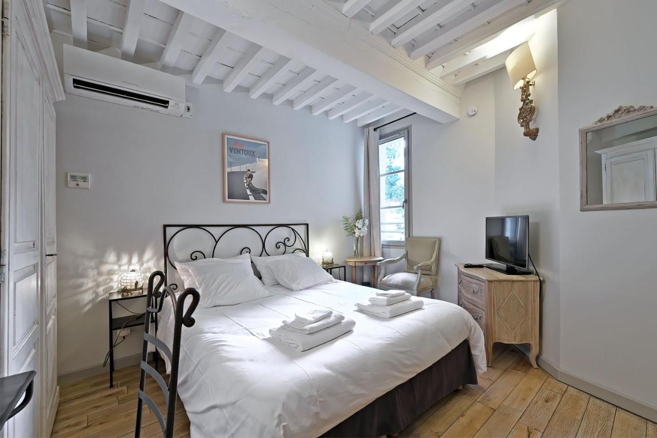 Au Coeur Des Papes, Dans Batisse De Charme Studios & Appartements En Coeur De Ville Avignon Ngoại thất bức ảnh
