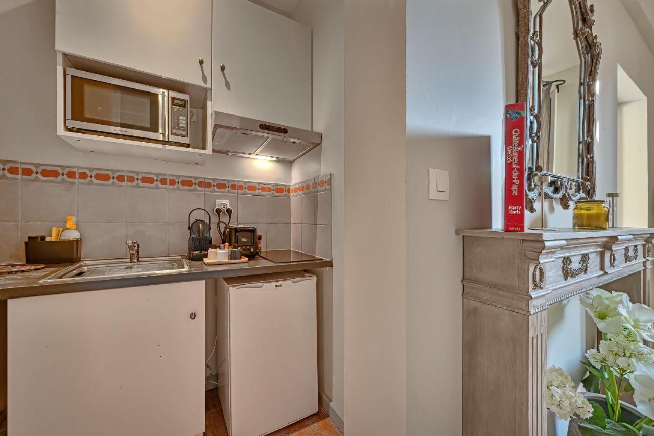 Au Coeur Des Papes, Dans Batisse De Charme Studios & Appartements En Coeur De Ville Avignon Ngoại thất bức ảnh