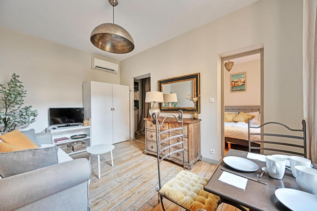 Au Coeur Des Papes, Dans Batisse De Charme Studios & Appartements En Coeur De Ville Avignon Ngoại thất bức ảnh